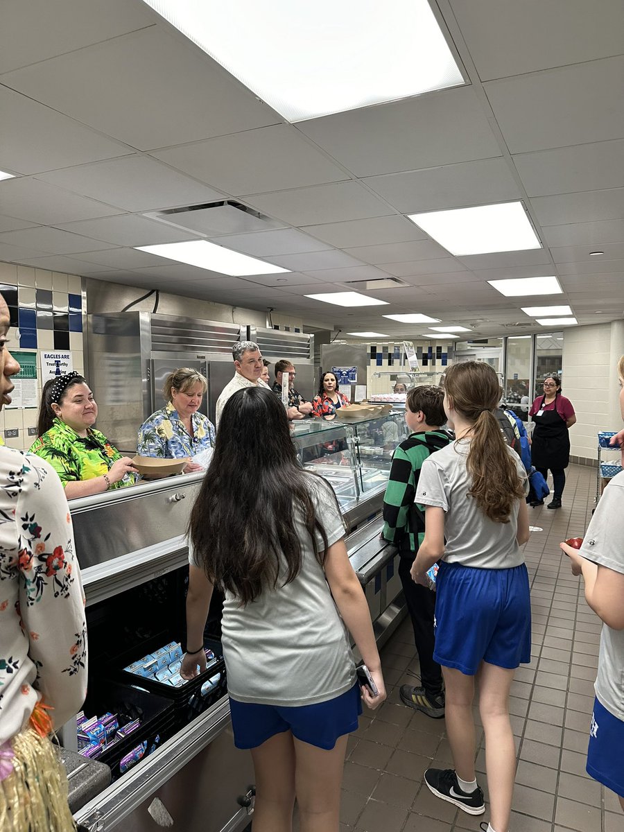 Celebrated National School Breakfast week today with our Hawaiian shirts and Moana music!! It was fun serving our Eagles! #takeanapple #weareparkway 🦅🦅