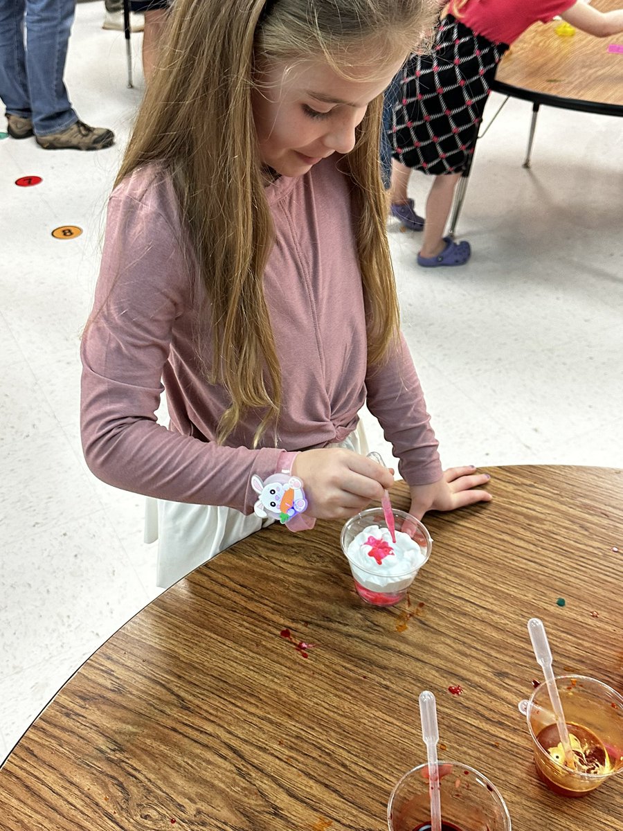 Thank you to a great STEAM night Lakewood Elementary! So appreciate the teachers, leadership team, and volunteers for creating a night to empower dreams <a href="/BeltonISD/">BeltonISD</a>