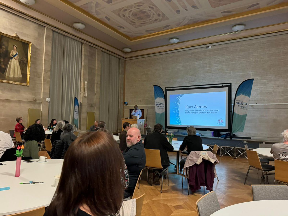 Great to be at the Bristol Clean Streets volunteer celebration evening at City Hall. We have been working with @BristolWaste for years and been invaluable to the practical projects organised. Looking forward to work with them as we move into the @Noise365 model across #Bristol.