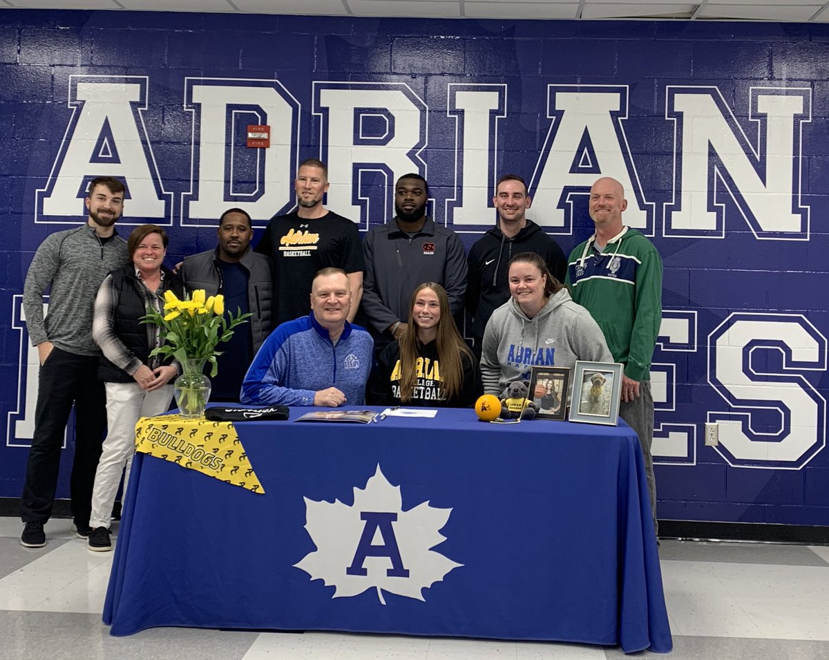maples_adrian's tweet photo. Congratulations to Makenna Johnson on signing with Adrian College to continue her academic and basketball career. #GoMaples @lenaweesports @wlen1039 @965TheCave https://t.co/1mcdjZxFVO