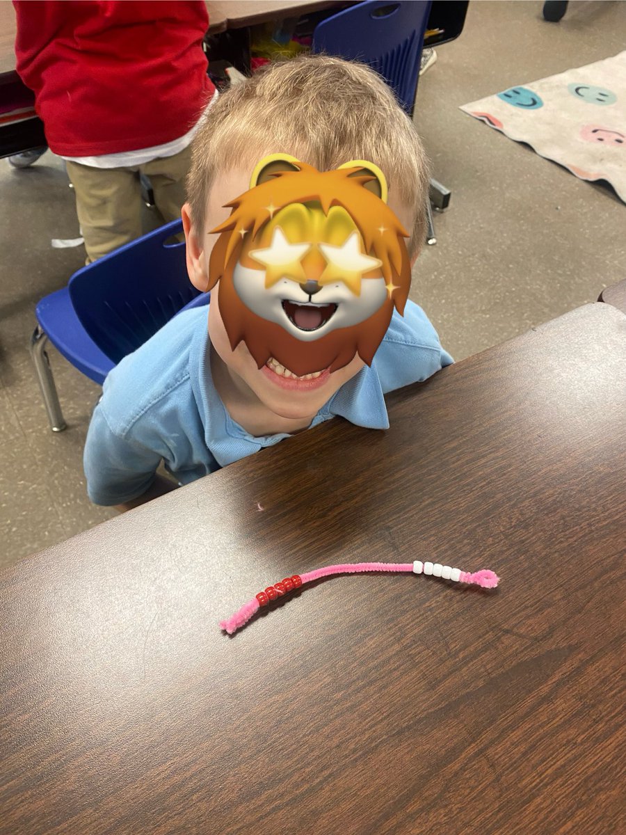 We made our very own reknreks!!! @jcpsK5math <a href="/SMSmathgal/">Samantha Murro Shea</a> <a href="/USMathRecovery/">US Math Recovery Council®</a>
