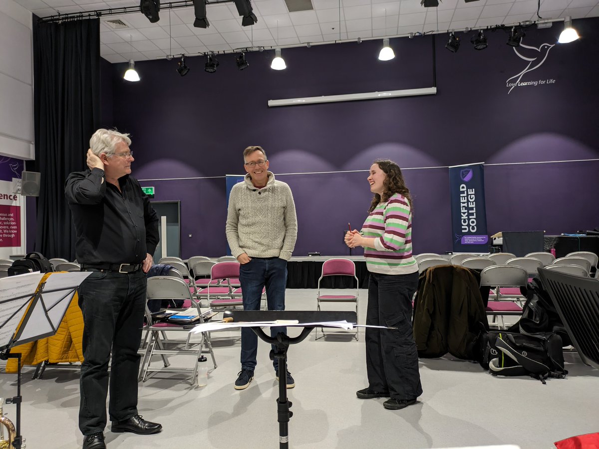 Uckfield Concert Brass got the first taste this week of a new piece being written for the band by adopted composer, Emily Hazrati. uckfieldconcertbrass.com/2024/03/05/sus…