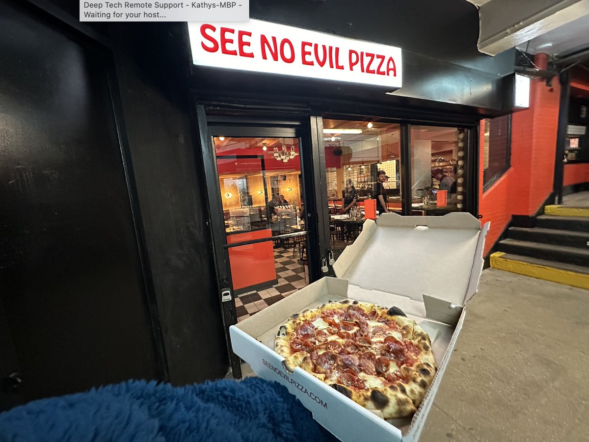 A bar, coffee shop AND a pizzeria? This new #TimesSquare spot located at the Downtown 1 Train’s 50th Street Subway Station 📍
🍻 Nothing Really Matters Bar - Mon - Sat (4pm - 2am)
☕️ Tiny Dancer Coffee Shop - Mon - Fri (7am - 6pm)
🍕 See No Evil Pizza - Mon - Sat (5pm - 12am)