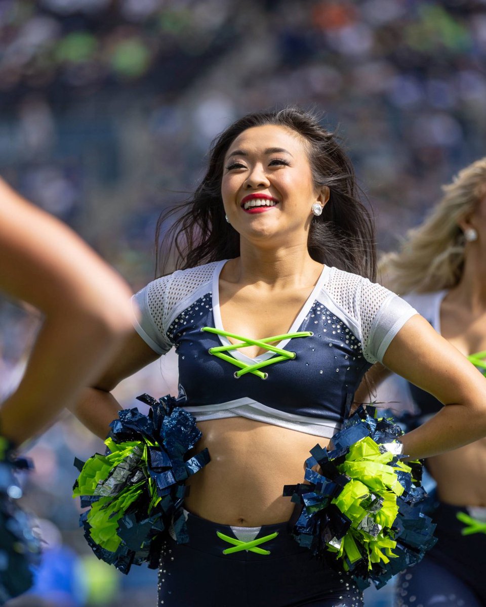Then vs. Now... We're looking for the next 2024 Seahawks Dancers! 🗓️ Workshops: March 23 & 24 🗓️ Virtual Auditions: March 25 - 28 🔗 shwks.com/x0hzzhdw