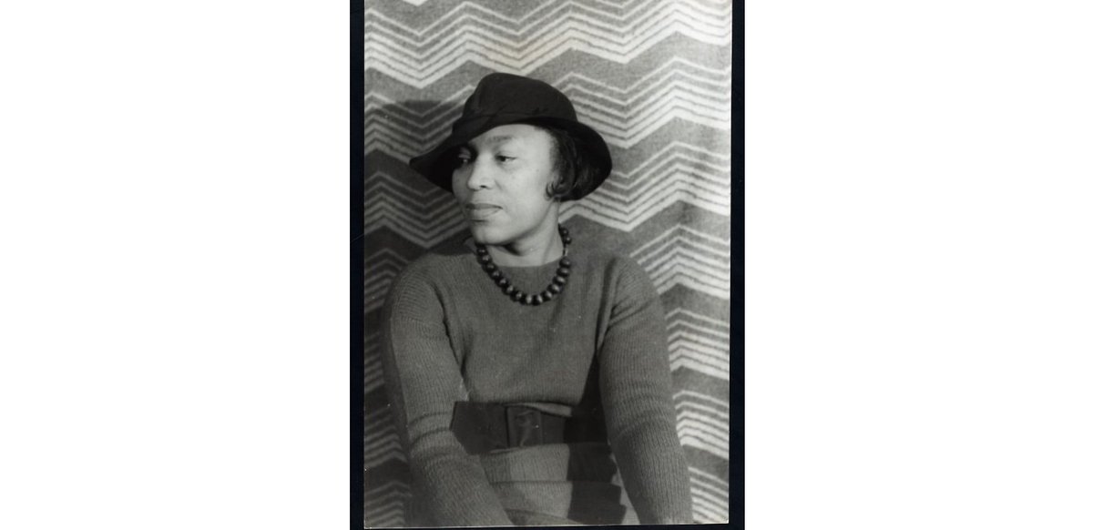 Celebrating the brilliance of Zora Neale Hurston during #WomensHistoryMonth!  This 1938 portrait captures her multifaceted genius – as an author, anthropologist, playwright, and filmmaker – a luminary of the Harlem Renaissance. #ZoraNealeHurston #HarlemRenaissance #Trailblazer