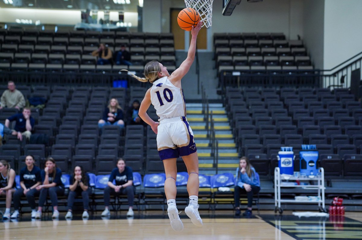 Great Lakes Valley Conference tweet media