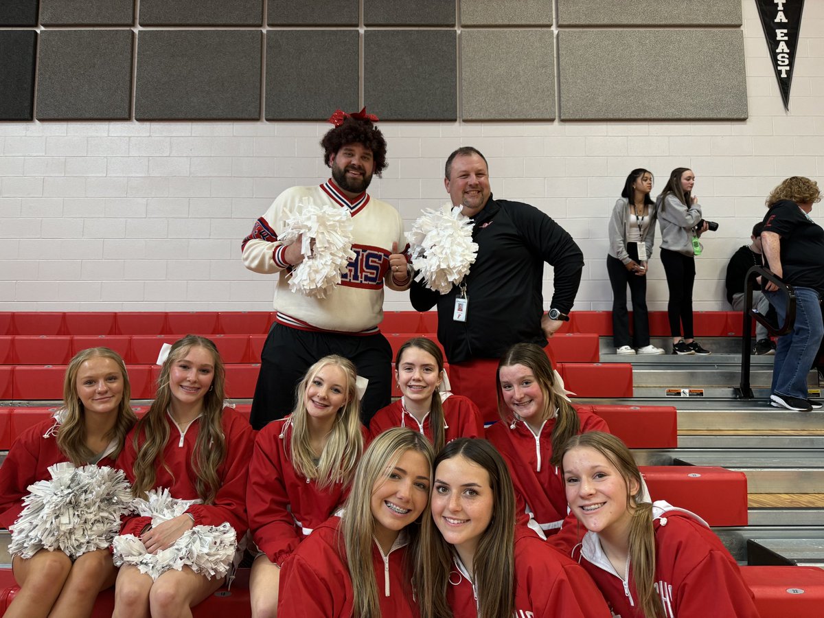 Thanks to Class Council, Ms. Stevlingson, Ms. Doran, and all our students and staff who participated in today’s pep rally!