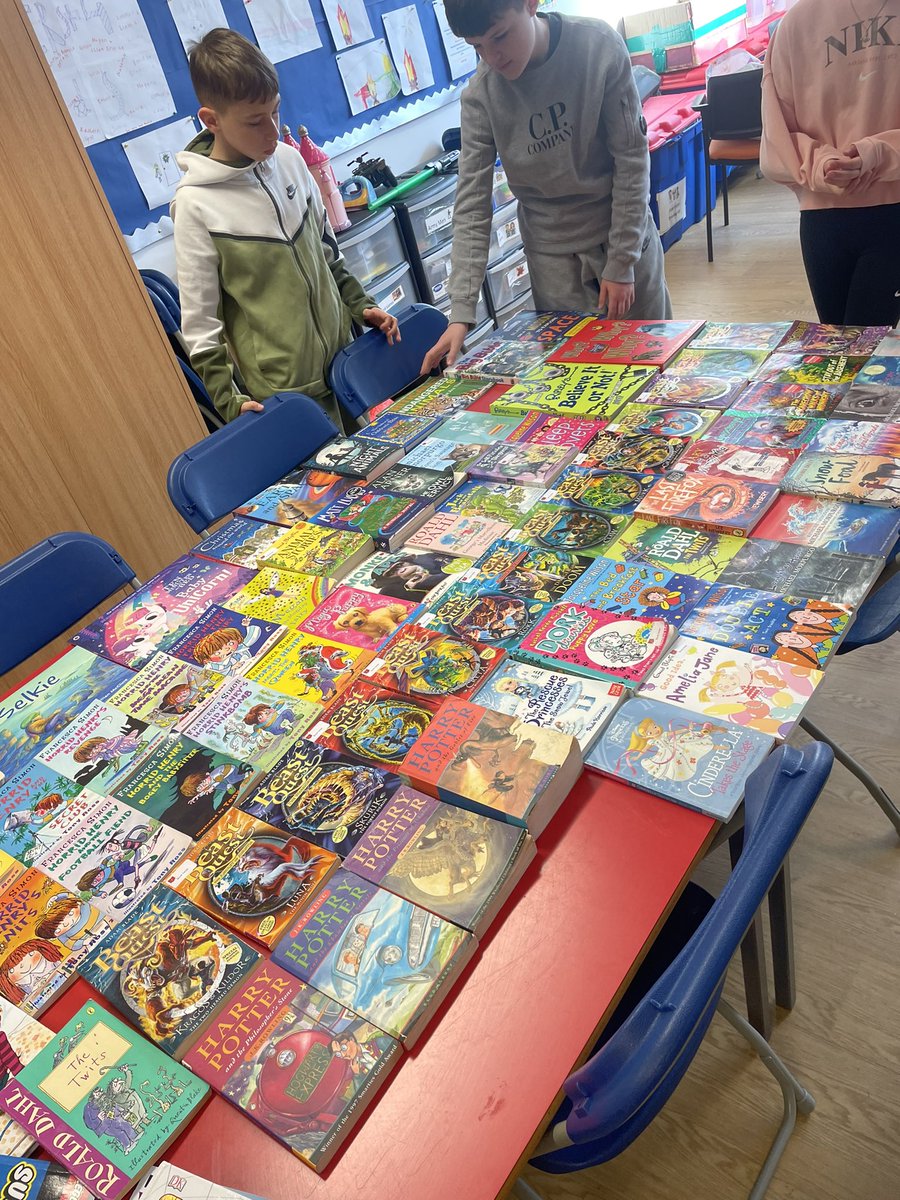 Huge thanks to all of our pupils, parents and P7s for their contribution to our BIG BOOK SWAP today <a href="/stbernadettesps/">St Bernadette's PS</a>. Happy reading everyone! <a href="/WorldBookDayUK/">World Book Day UK 📚</a> <a href="/MrsLCMartin/">P7 St Bernadettes</a>