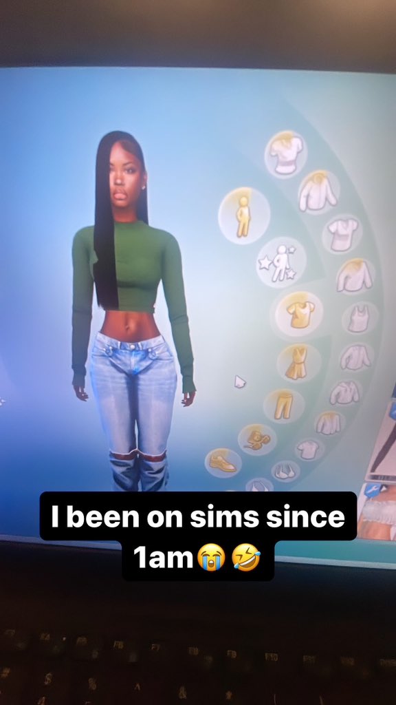 Dkthadonn's tweet photo. Sims thread? 🙃 https://t.co/2o2cVnuGy7