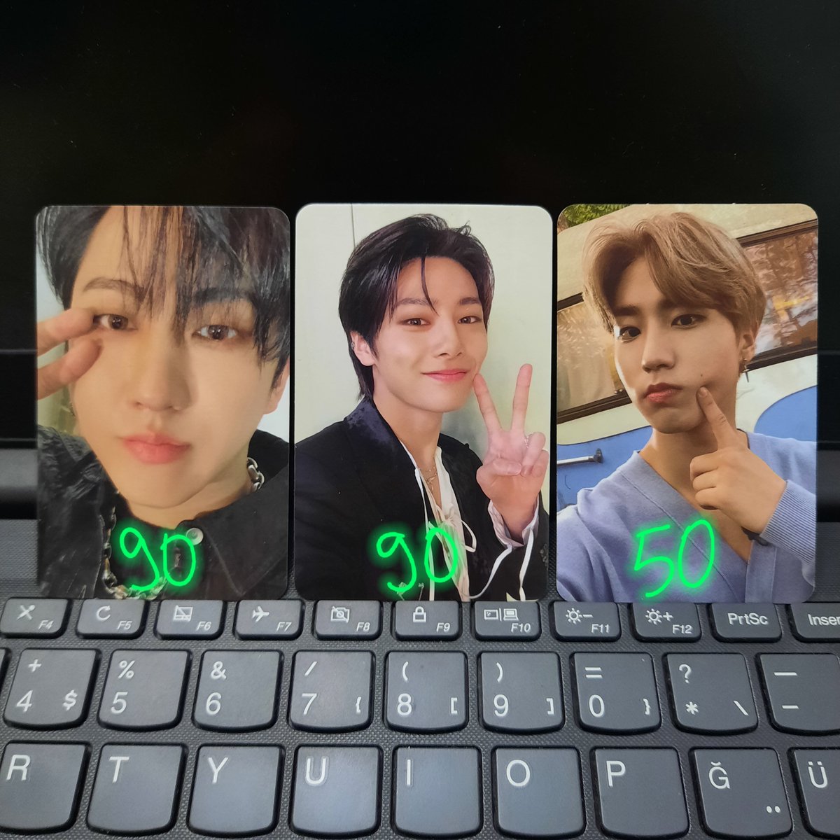 💫 stray kids changbin, i.n, han pc satış 💫 fiyatlar fazla veya azsa uyarabilirsiniz 👉🏼 ödeme ibqn/kargo grdrps #skzsatis #skzmarkettr #skzpc @SKZTRadeSell @skzselltradetr @skzsatistakas @SkzTradeSell08 @straykidsgotr @bgsatistakass @trpctakas @straykidsatistr