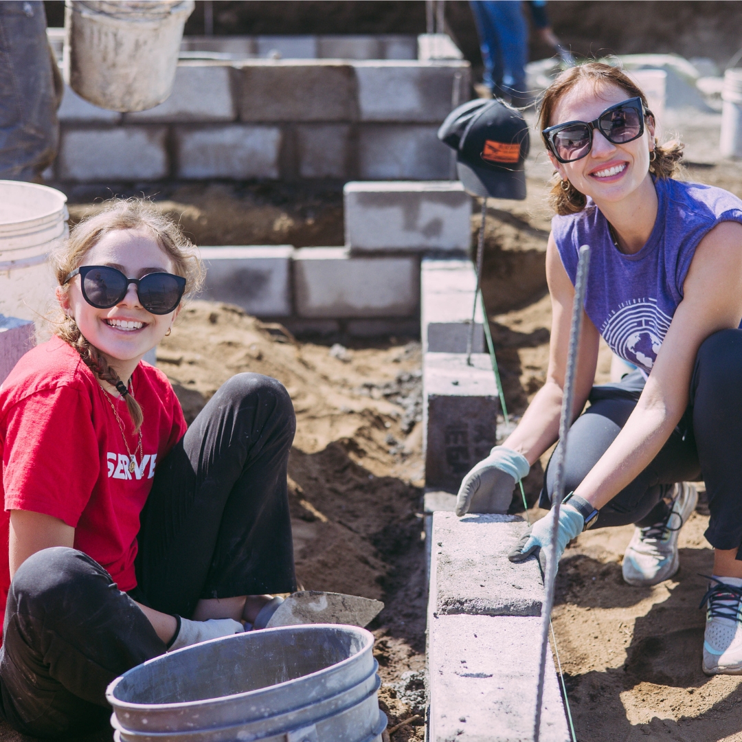 MisDisTrips's tweet image. This week we have teams serving in Northern Ireland, Jamaica, Guatemala, Florida AND Nashville. 🌍

#MissionWork #Jesus #Christian #JesusChrist #Leadership #Travel #NorthernIreland #Guatemala #Florida #Nashville #Jamaica