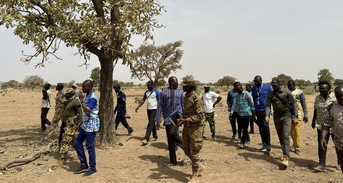 #Burkina_Faso🇧🇫🔥⛔️‼️🛑

#Diapaga 🔥🇧🇫

#Crash : 

Diapaga, 7 mars 2024

𝙇𝙚𝙨 𝙙𝙚𝙪𝙭 𝙧𝙚𝙨𝙘𝙖𝙥é𝙨 𝙩é𝙢𝙤𝙞𝙜𝙣𝙚𝙣𝙩 

𝙉𝙞𝙘𝙤𝙡𝙖𝙨 𝙏𝙝𝙞𝙤𝙢𝙗𝙞𝙖𝙣𝙤 𝙚𝙩 𝙨𝙖 𝙣𝙞è𝙘𝙚 𝙀𝙨𝙨𝙞𝙩𝙖 𝙔𝙤𝙣𝙡𝙞 𝙨𝙤𝙣𝙩 𝙡𝙚𝙨 𝙢𝙞𝙧𝙖𝙘𝙪𝙡𝙚𝙪𝙭 𝙧𝙚𝙨𝙘𝙖𝙥é𝙨 𝙙𝙪 𝙘𝙧𝙖𝙨𝙝…