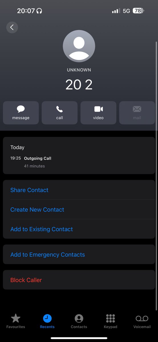 A_Rizvi112's tweet image. It is almost impossible to get through to #o2Help in UK 🇬🇧 
There are some important billing issues to be discussed. Tried phoning them, also tried to chat with them online and wasted hours! 
Time to switch to @UswitchUK 
@TheO2UK @o2businessuk