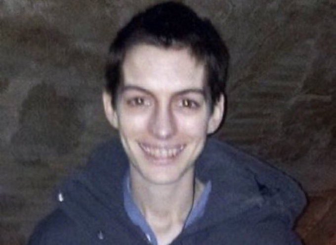 when u bite the chicken and there’s a crunch