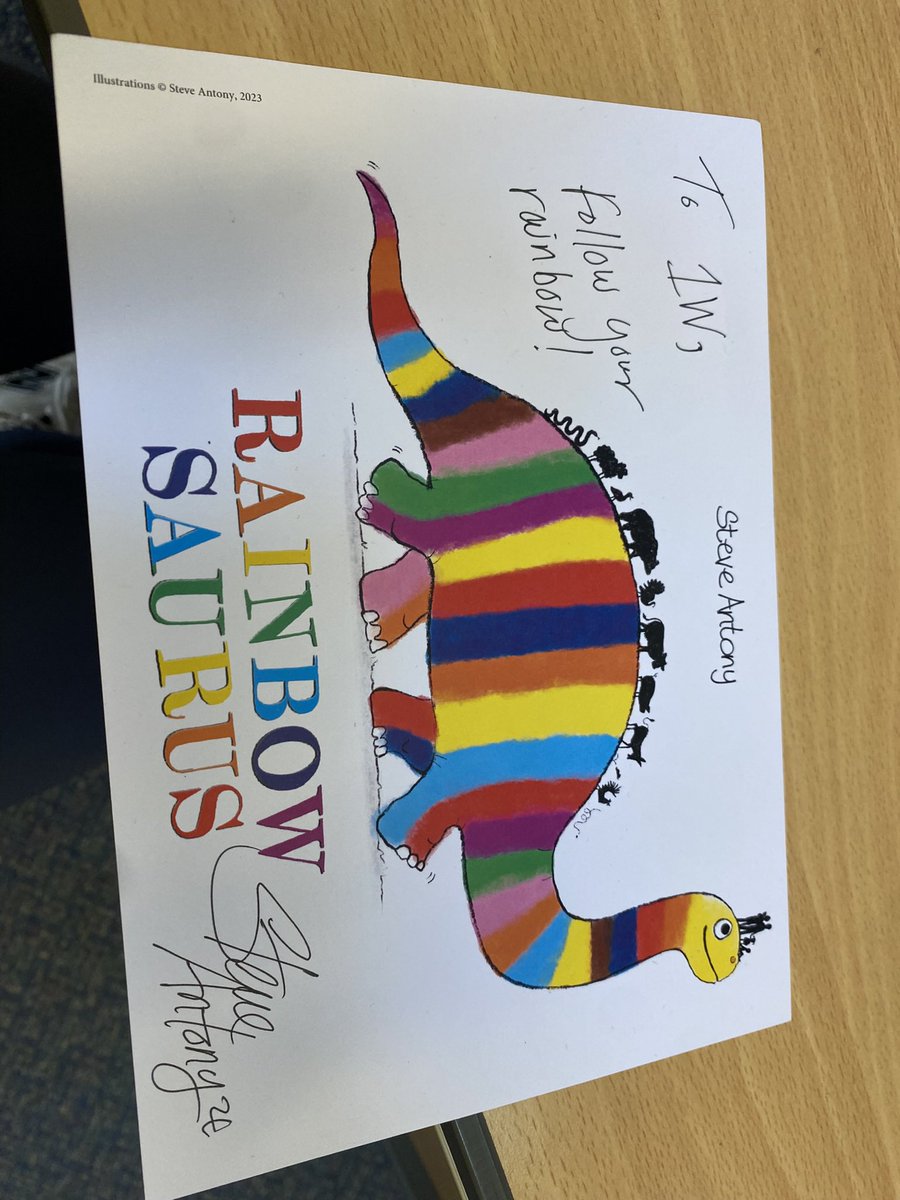 USLSchool's tweet image. We loved welcoming @MrSteveAntony to USL yesterday. I know we will never look at a rainbow again without thinking of The Rainbowsaurus 🌈🦖⭐️ Thank you so much Steve.
#authorsrock #illustratorsrock #readingcommunity #literaturefestival