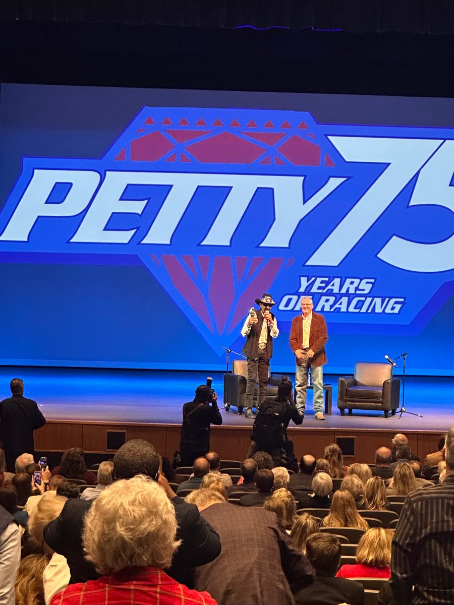 deBotech, Inc tweet media