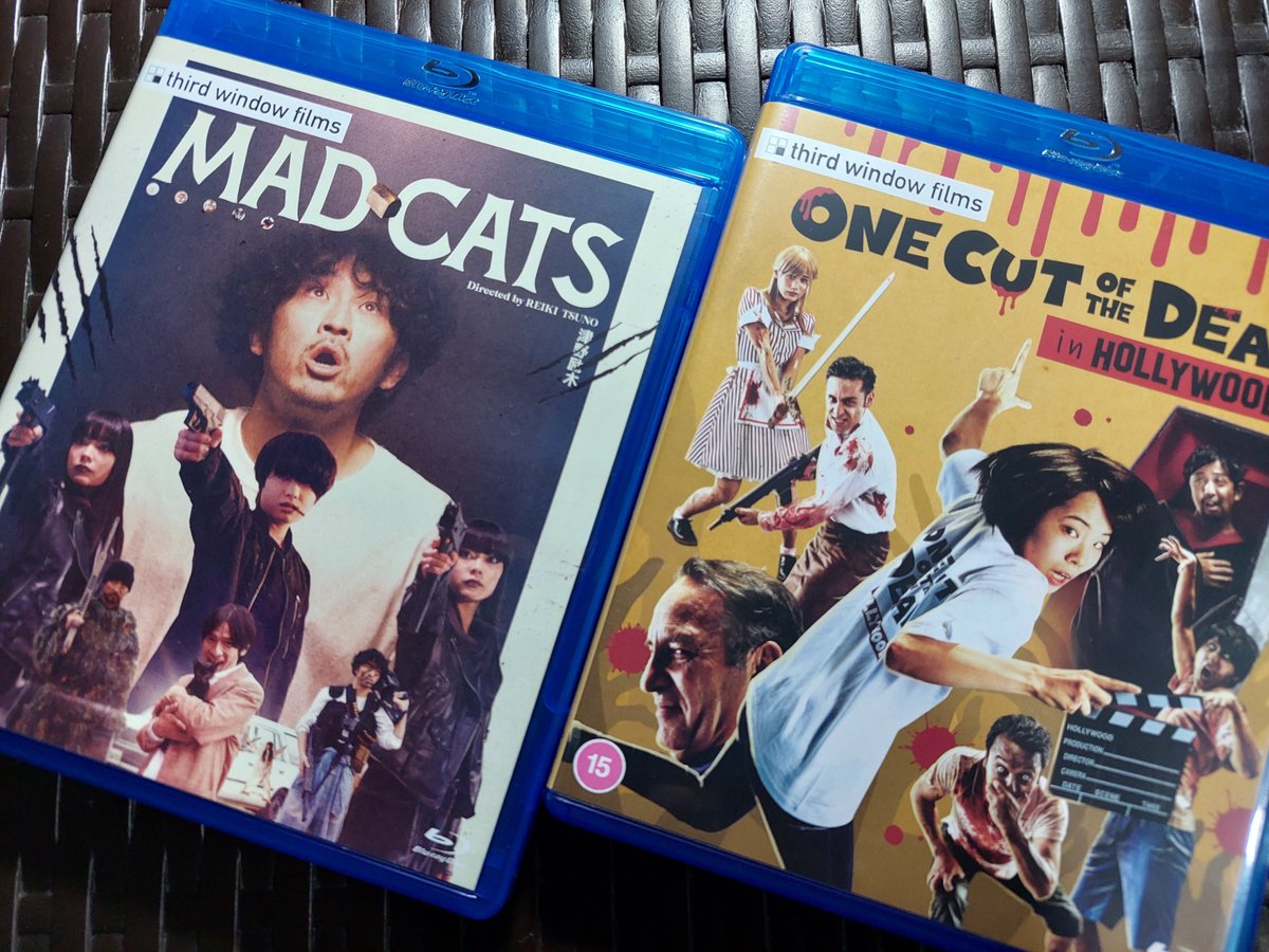 Today on the mail a new #terracottastore haul with One Cut of the Dead (plus spinoff) and @reikitsuno's Mad Cats!

#カメラを止めるな