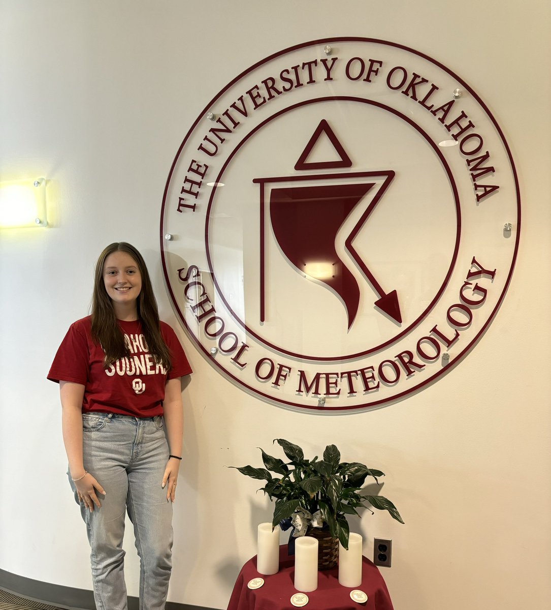 VDunhamWX's tweet photo. I’m absolutely thrilled to share that I’ve decided to continue my academic journey at the University of Oklahoma for my Masters in Meteorology! I’ll be staying at @OUIPPRA where I will be conducting social science research alongside some amazing researchers!! https://t.co/LOFK5CKfbe