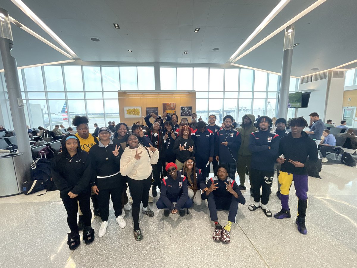 We are headed to the 3rd Annual Urban Rugby Championships in Washington DC! Congratulations to these 23 MICR High Schoolers who have earned the travel opportunity over several months of hard work #ChangingTheGame in the classroom and on the field. Wish us luck!