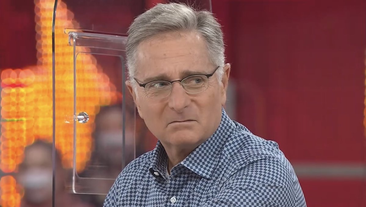 acciokindness's tweet image. “Chi è il medico responsabile?”
“Alberto Bramante”
“Ma lui è una brava persona”

SÌ SÌ COME NO

#DocNelleTueMani3 #DOC3