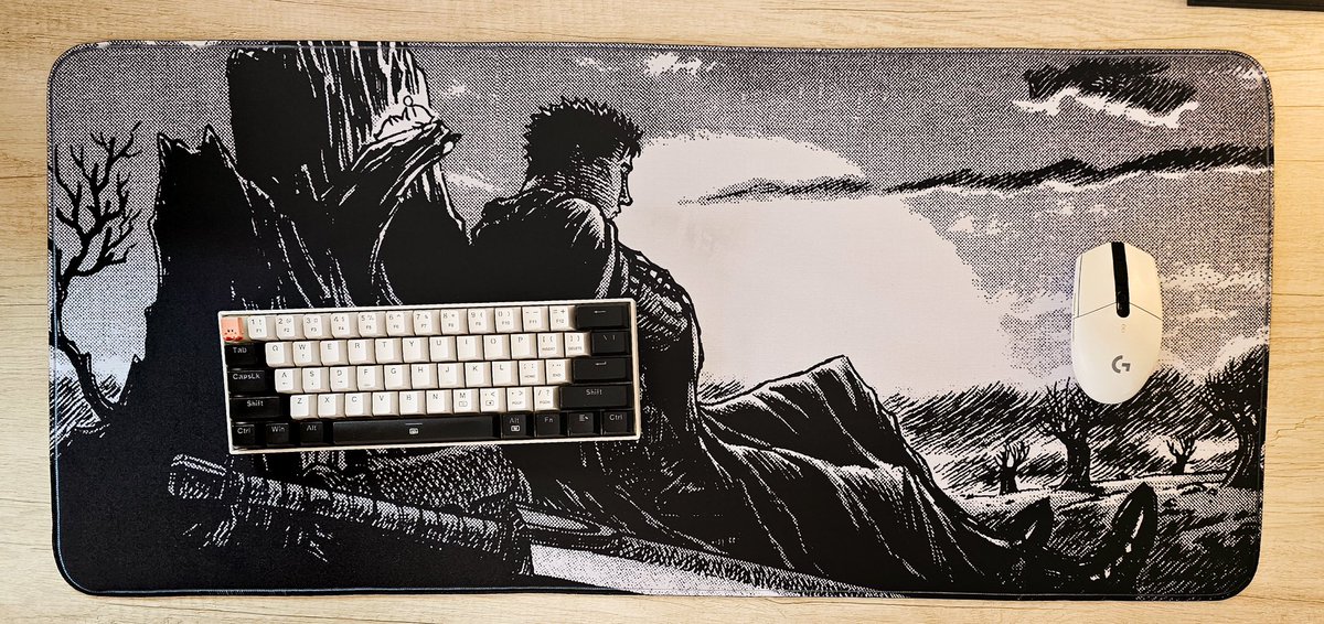 Berserk pensando porqué todavía no compras un mousepad 🤔