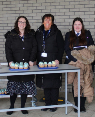 InglebyReads's tweet photo. We had a fabulous #WorldBookDay2024! We celebrated with cakes, a school-wide scavenger hunt and our fabulous 'dress the teacher' competition. Well done to 9 Discovery for their fabulous Wizard of Oz themed entry, they were well deserved winners! https://t.co/o3RQYXo0Td