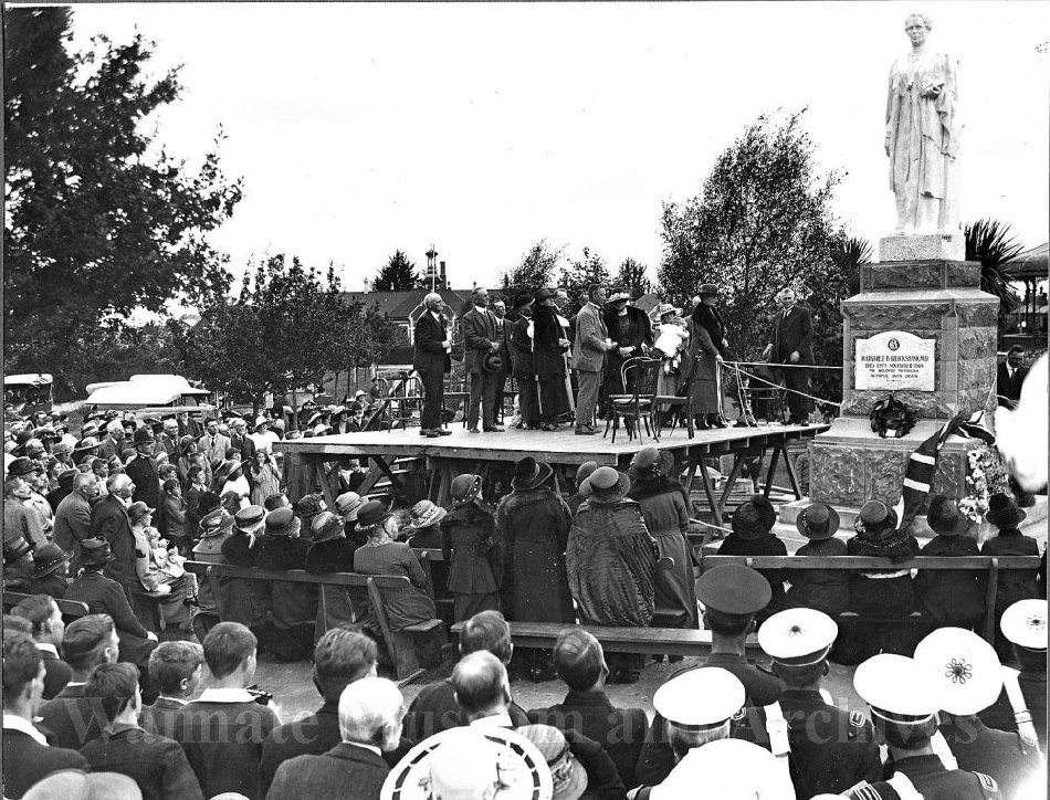 Te Rā o ngā Wāhine! It’s International Women's Day!
For #IWD2024, we’re celebrating the story of Waimate’s Margaret Cruickshank, a trailblazing young doctor who worked in Waimate from 1897-1918. 

kotuia.org.nz/korero-stories…