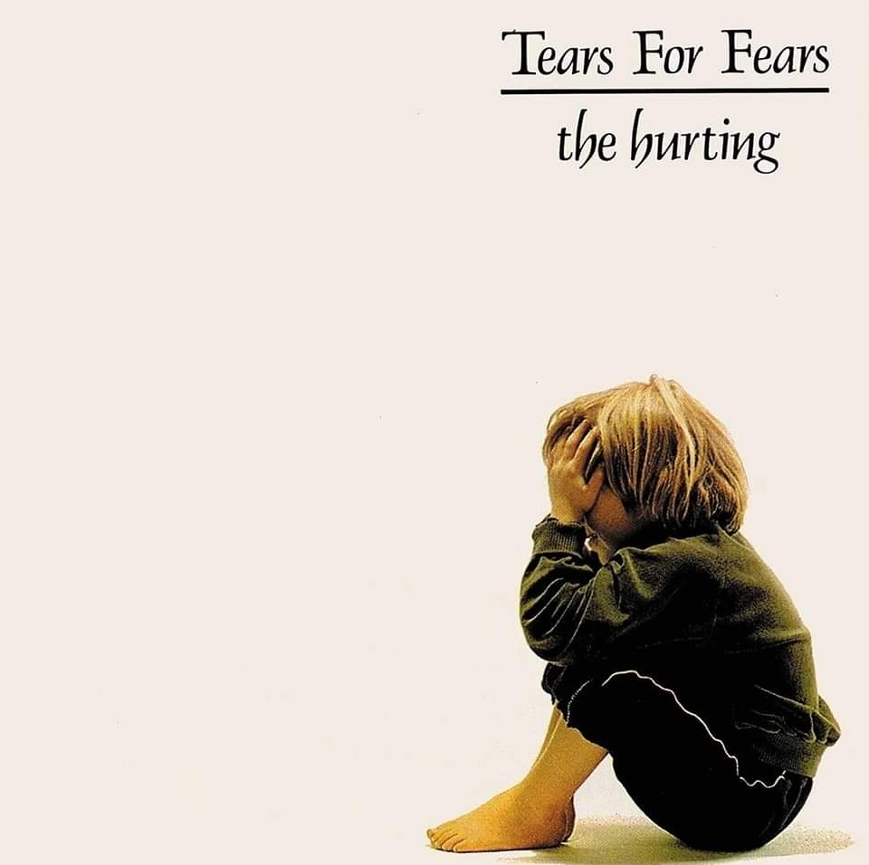 #UnDíaComoHoy 🔴 El 7 de marzo de 1983 la banda Tears For Fears publica su primer álbum The Hurting. Este álbum alcanzó el número uno en el UK Albums Chart. #Musica #Los80s