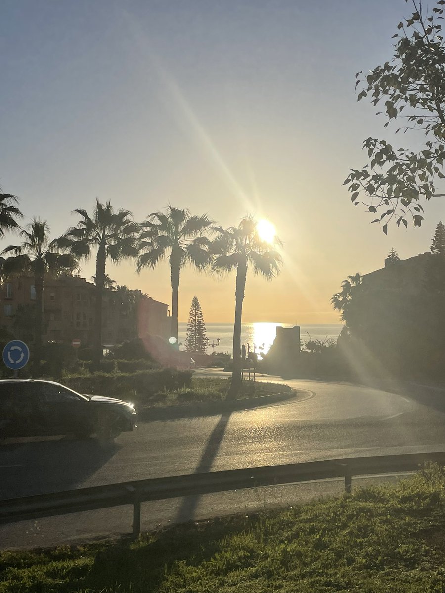 Peter Breuer tweet media