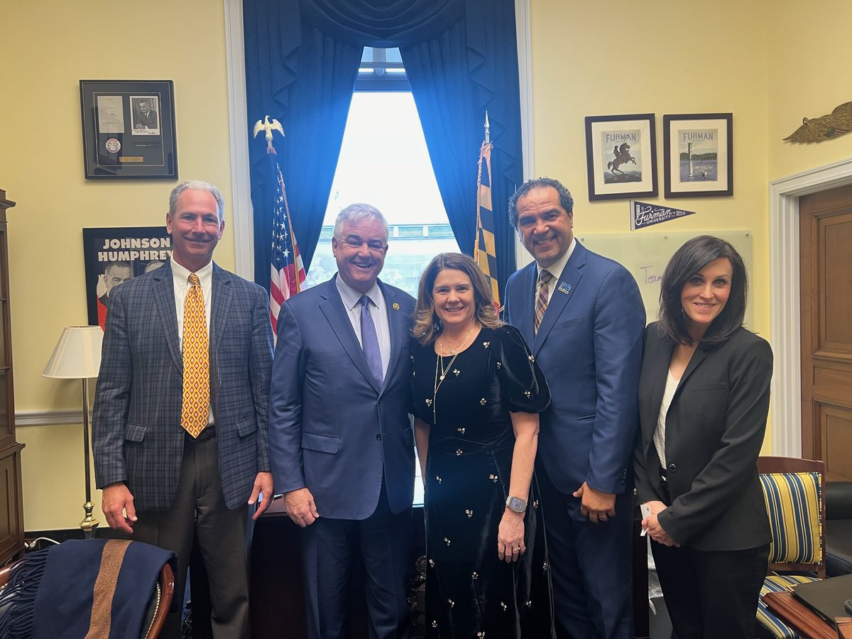 Grateful to spend time with @RepDavidTrone yesterday in Washington.  THANK YOU Congressman, for taking the time as well as for co-sponsoring the AM Radio For Every Vehicle Act.  #wearebroadcasters #DependonAM