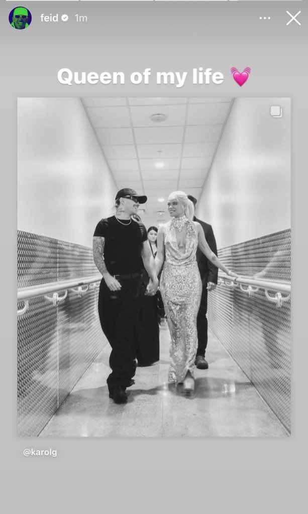 RMAYTEB_'s tweet photo. Karol y Feid tengan piedad todavía no me recupero del post de Karol  😭😭😭 y viene Feid jajajaja https://t.co/vLzDZJMxoW