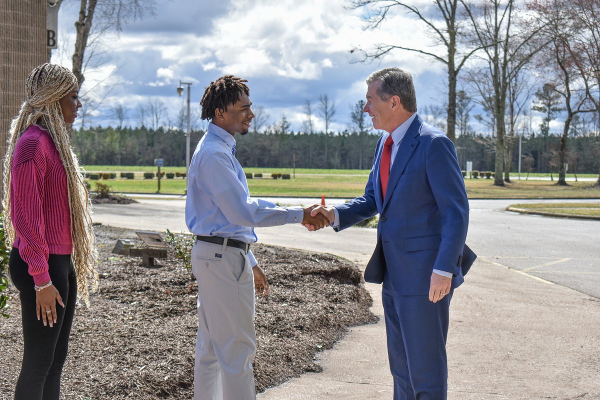 RoanokeChowanCC's tweet photo. Today, Governor Roy Cooper visited our campus to visit Hertford County Early College as part of “The Year of Public Schools” education tour. Governor Cooper highlighted the importance of building connections and strengthening the future of education in NC!
#DiscoverRCCC https://t.co/CUSPHF7zhX