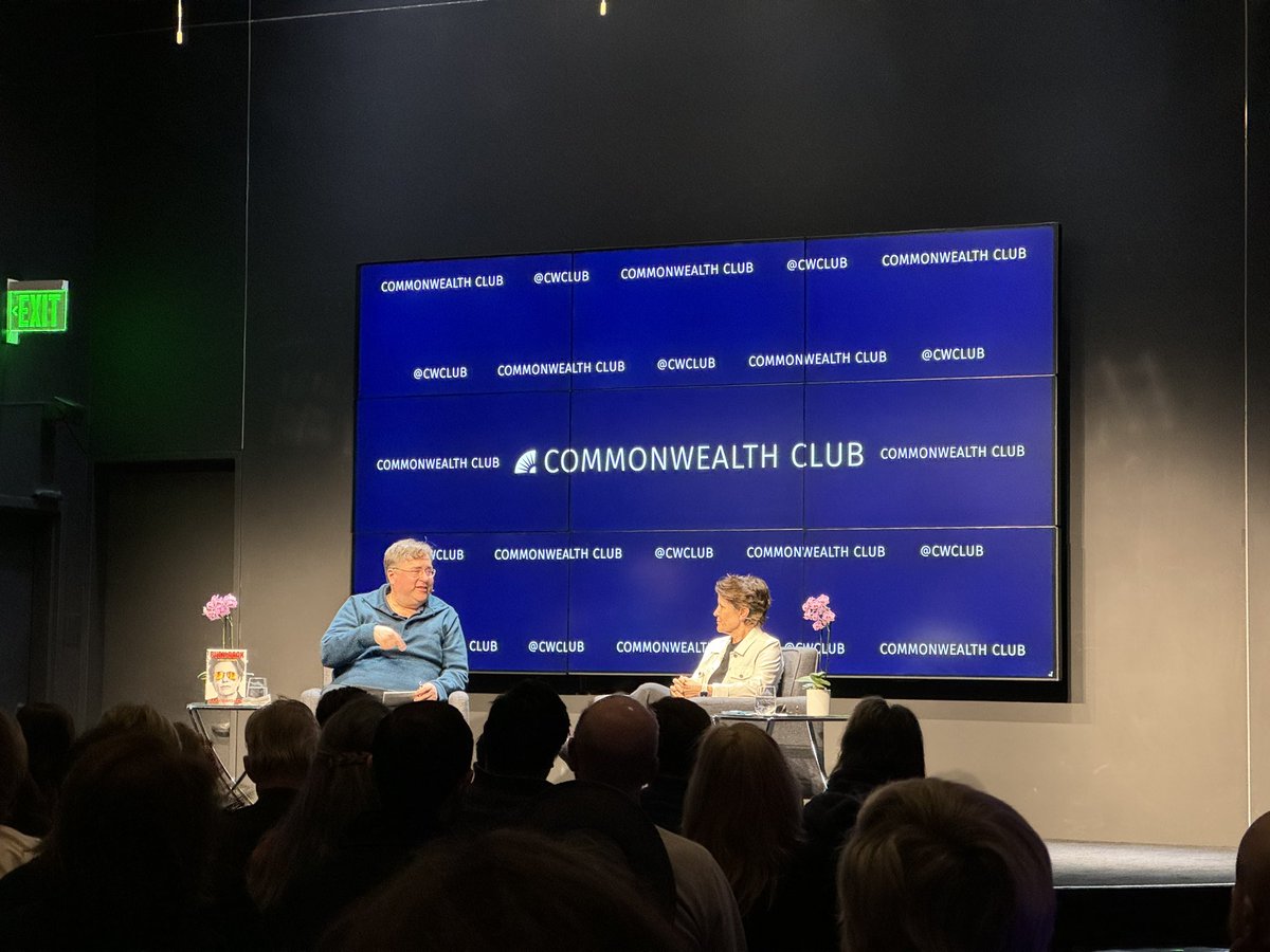 Rakshit_Ag's tweet photo. Had an amazing opportunity to attend @karaswisher’s book interview by @reidhoffman. Inspiring insights and stories. https://t.co/n0IAQwrlon