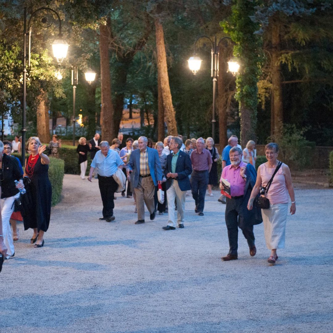 TrasimenoMusic's tweet image. 🔥Vi aspettiamo in Umbria per la 𝟏𝟗𝐚 𝐞𝐝𝐢𝐳𝐢𝐨𝐧𝐞 𝐝𝐞𝐥 𝐓𝐫𝐚𝐬𝐢𝐦𝐞𝐧𝐨 𝐌𝐮𝐬𝐢𝐜 𝐅𝐞𝐬𝐭𝐢𝐯𝐚𝐥, ideato e diretto dalla pianista canadese Angela Hewitt
✨
 Potrete visitare le città e i borghi dell'Umbria e godere delle sue bellezze 

Info👇
trasimenomusicfestival.com