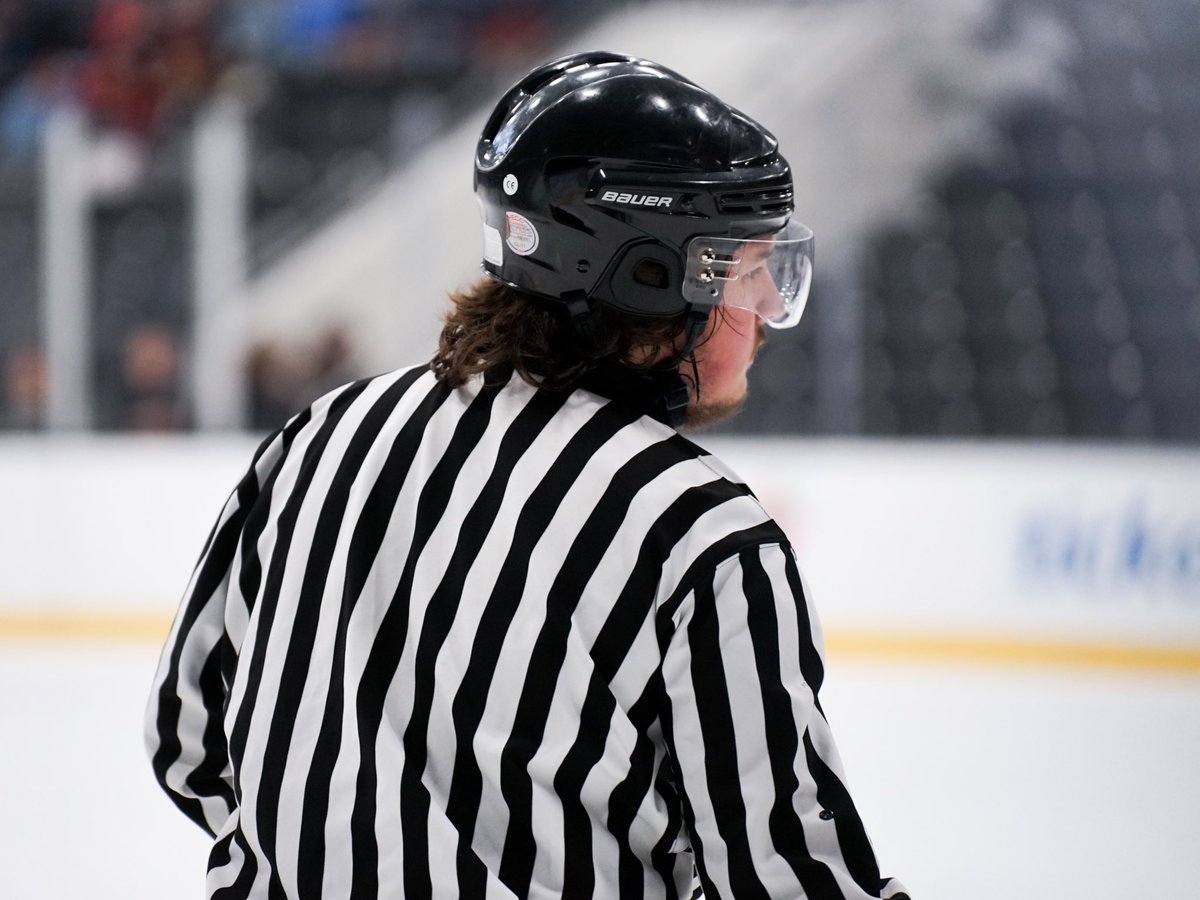 STLBLUESYH's tweet photo. We want to thank our referees who worked the #BlueNoteCup games.
ย
These games could not have gone on without you. Thank you! https://t.co/JI8NUS6d3M