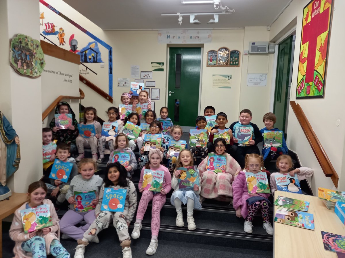 olvschool's tweet photo. #OLVY1 and #OLVY2 were very excited to receive their new books! They couldn't wait to get back to class and read them! @WorldBookDayUK #readingforpleasure #OLVreading @bcw_cat https://t.co/CH2dzojhH1