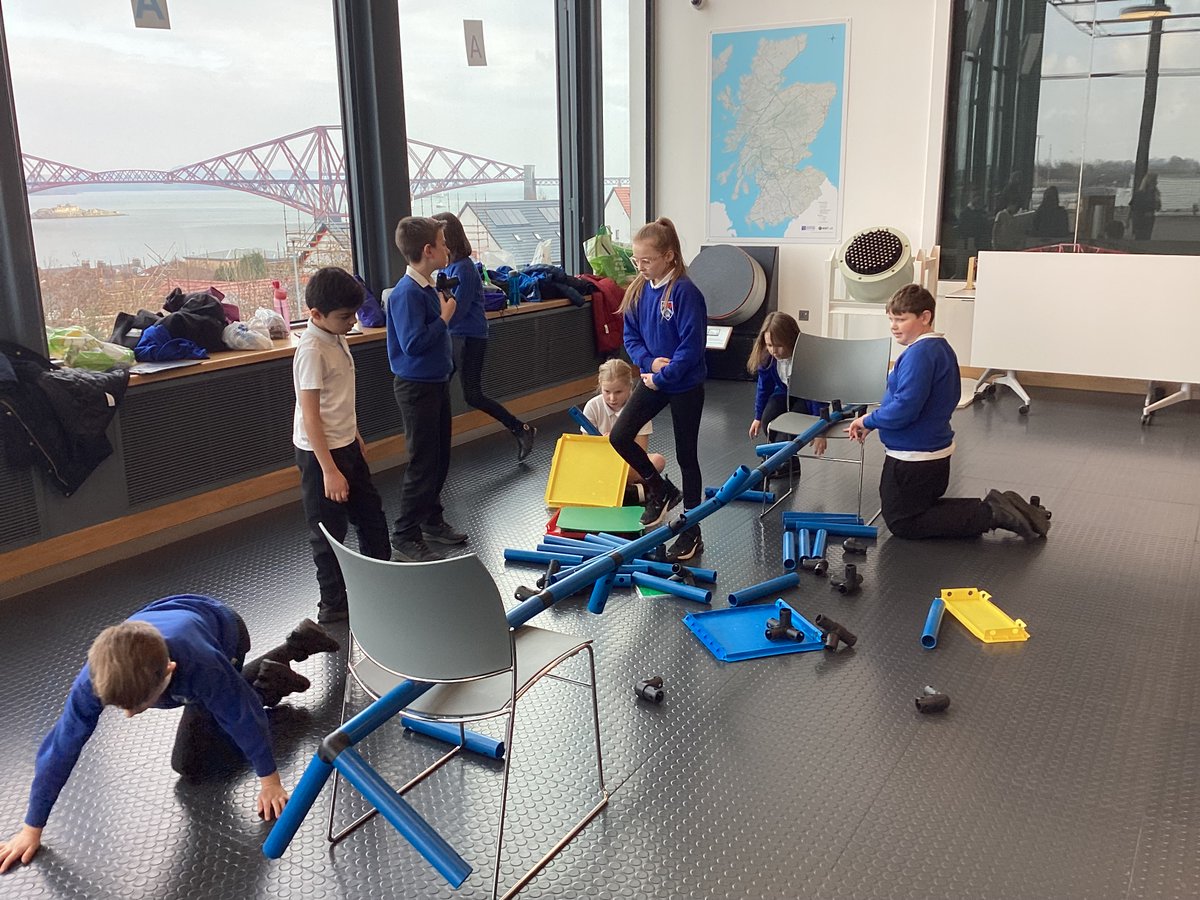 #Primary5 had a fantastic trip to the Forth Bridges Education Centre. @TheForthBridges They learnt further about engineering and bridge building. They even got to hold a rusty rail bridge rivet! @scattyscribbler