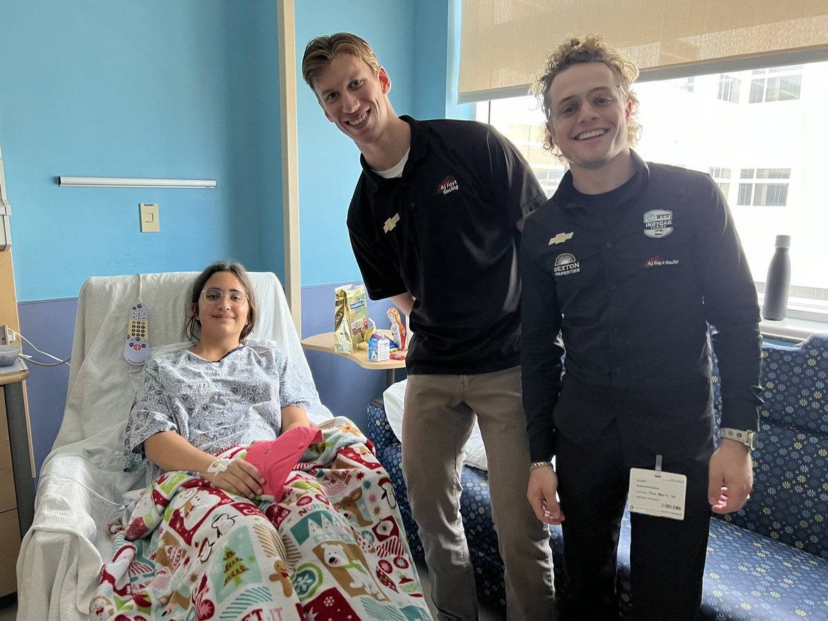 AJFoytRacing's tweet photo. It was a great start to #FirestoneGP weekend here @GPSTPETE with a visit to @AllChildrens to meet the awesome kids there through the @Racing_For_Kids program!
#INDYCAR | #RacingForKids https://t.co/kRnUFEGg8M