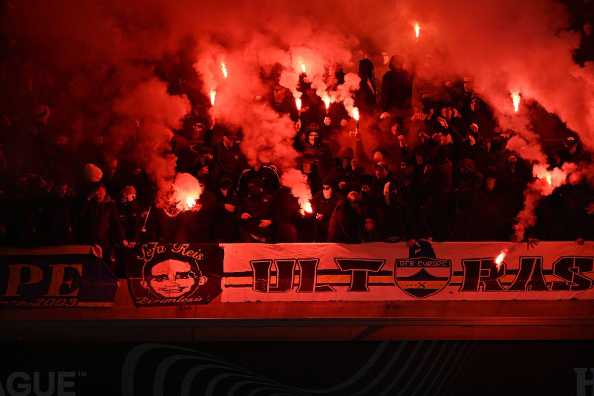 SENİN UĞRUNDA YAKARIZ DA, YANARIZ DA! 🔥

📍 Brüksel