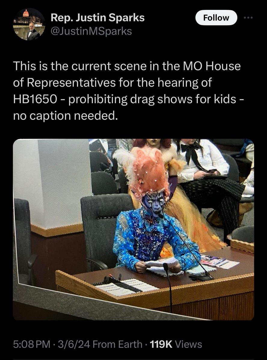 LauraAnnSTL's tweet photo. 🧵Missouri State Rep/“Freedom” Caucus V-Chair Justin Sparks(R) is bullying &amp; spreading hate online directed at a MO citizen in costume. This is the same Rep Sparks who recently went on a podcast to talk about his struggle to not stare at underage girls at the gym. #MoLeg #HB1650 https://t.co/p5jThz6O1G