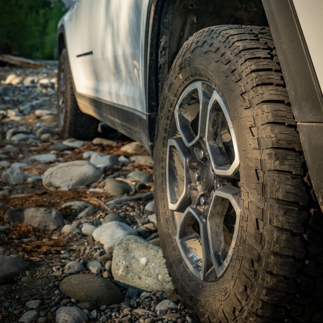 prioritytire's tweet photo. Unleash the adventure with Falken Wildpeak A/T3W! 🏞️🚗  With its optimized tread design, silica compound, and 3D Canyon Sipes, it delivers peak performance in wear, winter, and wet conditions. Get ready for a wild ride! 🌧️❄️

#FalkenWildpeakAT3W #AllTerrain #AllWeatherAdventure https://t.co/EsPUyNCAy9