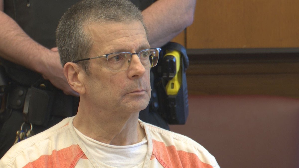 antifaoperative's tweet photo. Brian Helfert, 60, former Menominee sheriff’s deputy & SRO, was found guilty of second degree criminal sexual conduct with a weapon & has been sentenced to 9 to 15 years in prison.
https://t.co/TSEWhNTswH https://t.co/WVgaiucnE0