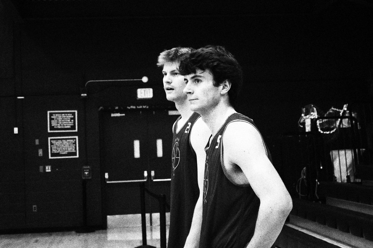 Calvin Basketball tweet media