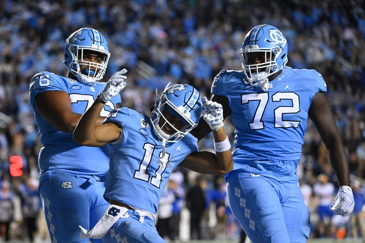 After a great conversation with @CoachMackBrown I’m incredibly honored to have earned an offer from The University of North Carolina! @Red_Zone75 @AlphaRecruits15 @PatrickSuddes @Tonyrazz03 @GoMVB