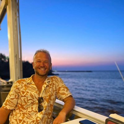 sedatmercan's tweet photo. #YeniProfilResmi https://t.co/EVftPlUBTW