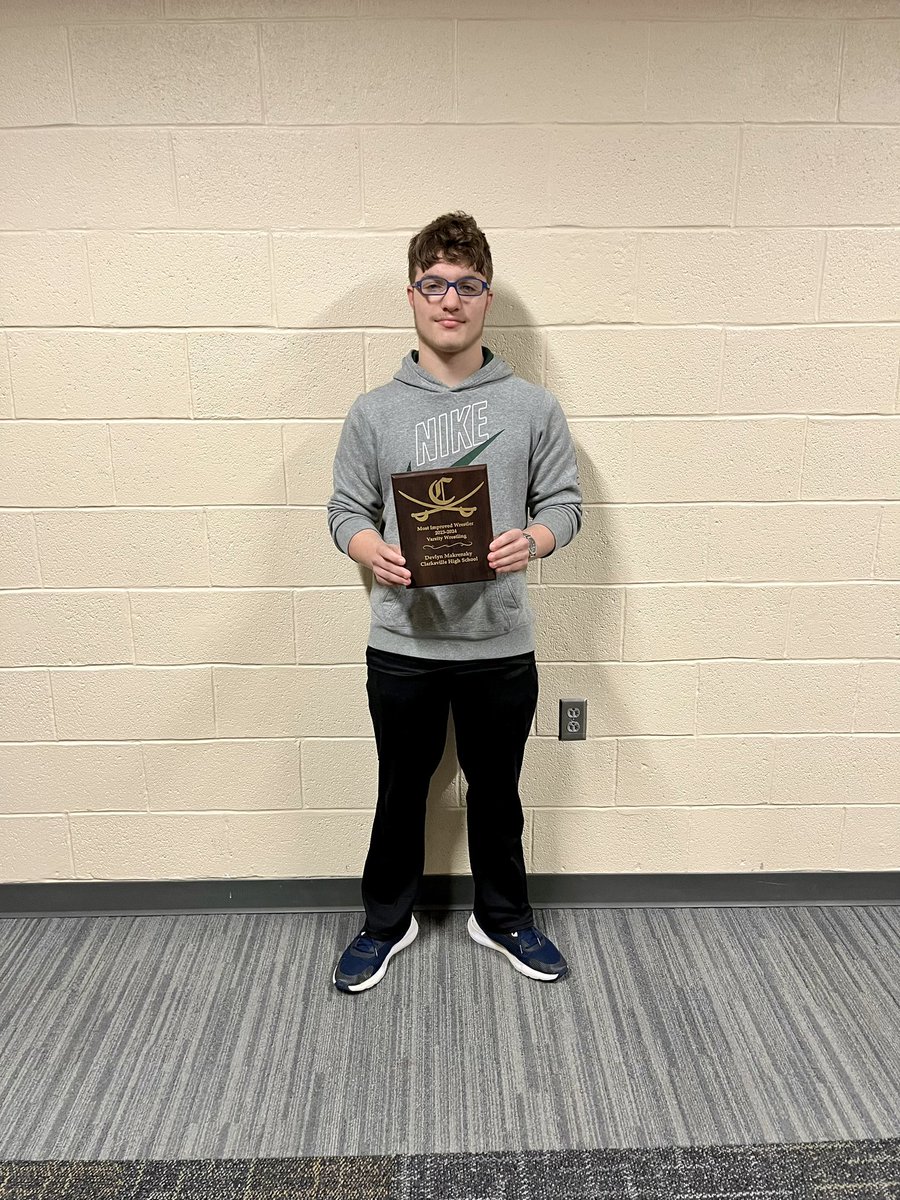 Most Improved Wrestler
Devlyn Makranszky
