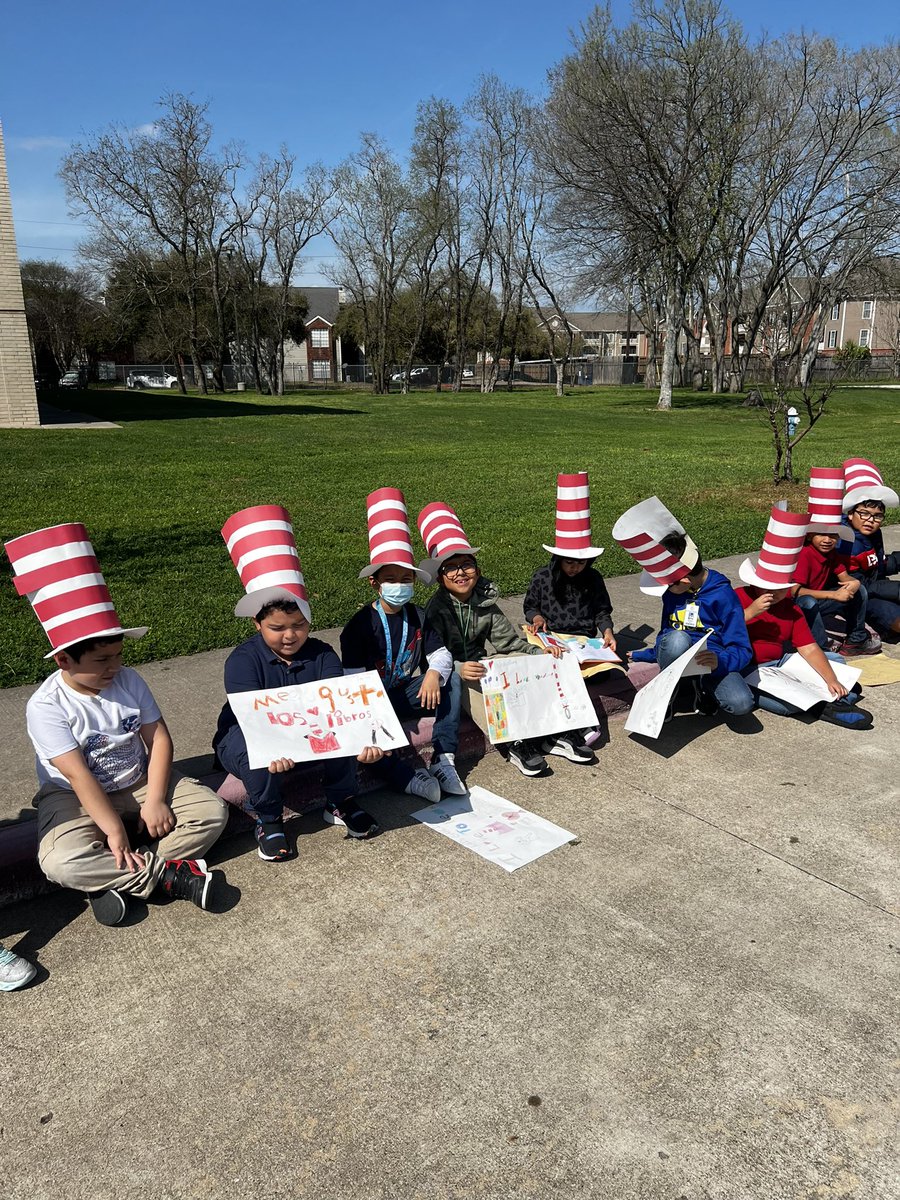 Elizabeth Muñoz tweet media