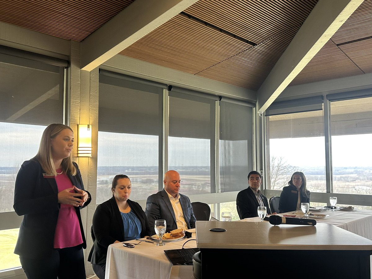 AJansa's tweet image. Thank you to the @johnstonchamber and Johnston Economic Development Corp for hosting the @DSMpartnership team for a Partnership 101 presentation and opportunity to connect with your Members! #regionalism #DSMUSA