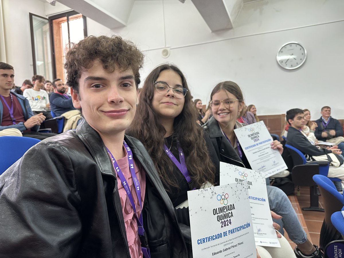 Un total 91 estudiantes de 2º de Bachillerato han participado hoy  en la fase autonómica de la Olimpiada de Química. Concretamente, tres de ese total representaban al IES San Matías: Daniela Conde, Laura Gil y Eduardo Pérez.
Gracias a la <a href="/RSEQ_STCanarias/">RSEQ-Sección Territorial de Canarias</a> y a la <a href="/ULL/">Universidad de La Laguna</a>