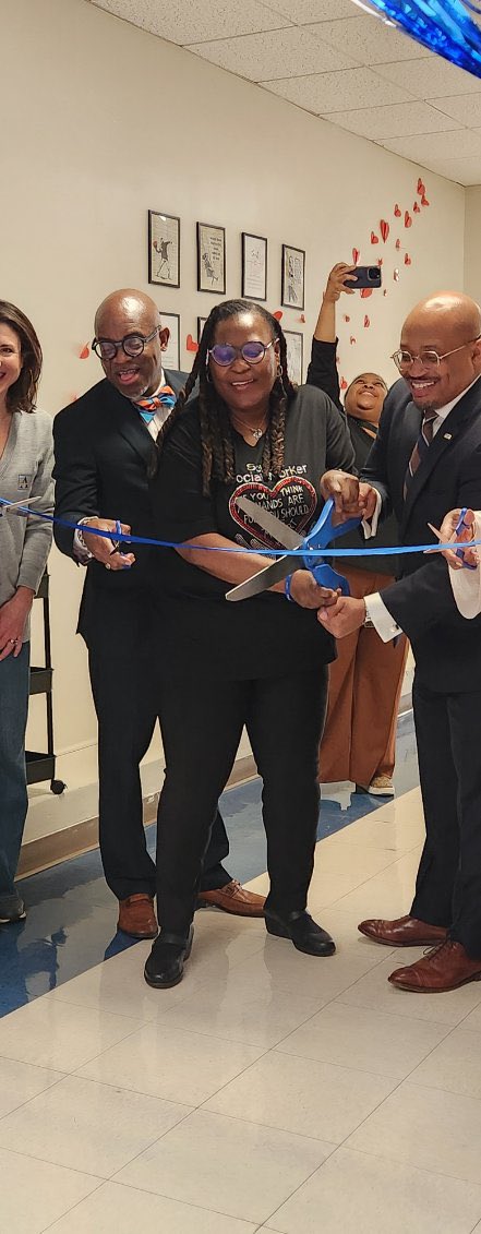 A wonderful day to honor and celebrate <a href="/apsupdate/">ATL Public Schools</a> District 4 School Social Worker of the Year who is our very own Ms. Chatelah Brown. Thank you for making <a href="/APSPHNXAcademy/">Phoenix Academy</a> a pillar of our community….congratulations on the new cafe. <a href="/ShellyGoodrum/">Shelly H. Goodrum</a> <a href="/Y_A_Muhammad/">Yusuf A. Muhammad, Jr.</a>